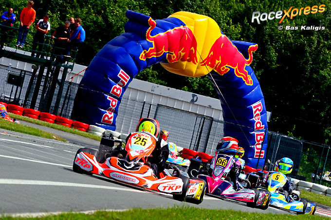 Dylan Buys Team TKP nieuwe zege nieuwe livery